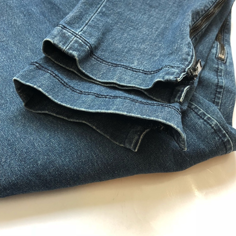Vince Skinny Ankle Zip Denim Jeans - Picture 7 of 7